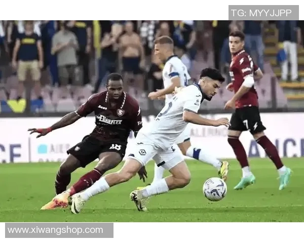 意甲焦点战：拜仁与那不勒斯战平引发转会传闻热潮